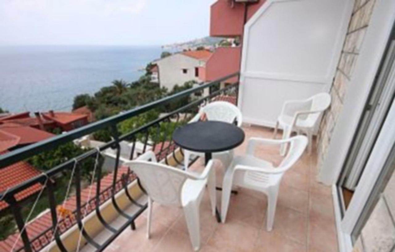 Apartments Marinovac Živogošće 外观 照片