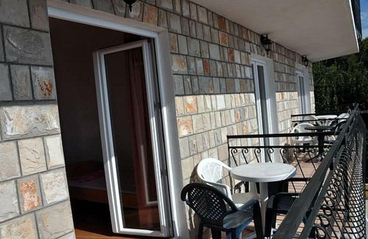Apartments Marinovac Živogošće 外观 照片